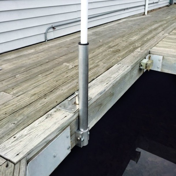 Dock Mount Kit For 13.5′ & 19′ Poles Dori Pole